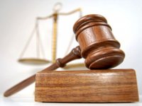 Суд в Приангарье пересмотрит приговор следователю, посадившему не того "молоточника"