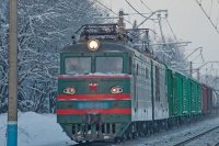 Два человека попали под поезда в Иркутской области