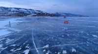 Женщина и ребёнок погибли в Ольхонском районе из-за провала иномарки под лёд на Байкале