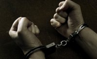 В Усолье-Сибирском полицейские по подозрению в краже задержали ранее судимого местного жителя