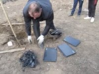 В Ольхонском районе украденные из школы ноутбуки закопали в огороде
