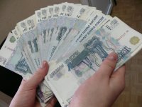 В Ангарске две сотрудницы сети кафе быстрого питания передали лжедиректору около 30 тысяч рублей выручки