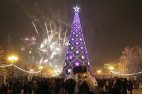 Главная новогодняя ёлка открылась в Иркутске 24 декабря