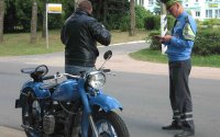 Без прав и навеселе ездят на мотоциклах усольчане