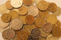 Жители Иркутской области накопили 40 тонн монет за 2017 год