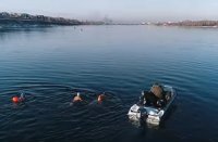 Трое иркутских пловцов переплыли Ангару в ноябре