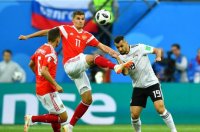 Сборная России обеспечила себе выход в одну восьмую финала, обыграв Египет