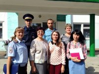В Усолье-Сибирском и Усольском районе сотрудники полиции в составе комиссий проверяют готовность школ к новому учебному году