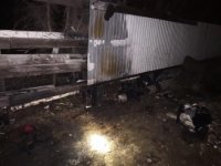 Два бомжа едва не сгорели в Ангарске вместе со свалкой мусора