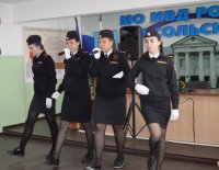 В Усолье-Сибирском полицейские и ветераны МВД принимают поздравления с профессиональным праздником